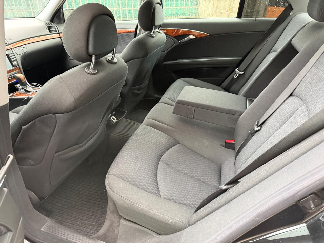 MERCEDES-BENZ E220 CDI 150CV AUTOMATICO GANCIO TRAINO