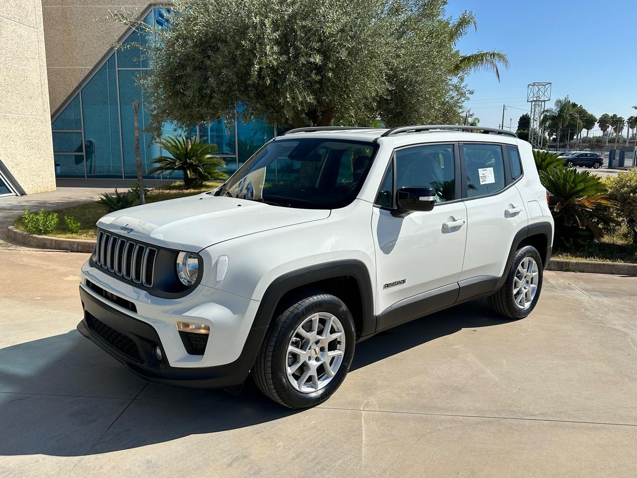 Jeep Renegade phev Altitude offerta T-Stock prezzo imperdibile