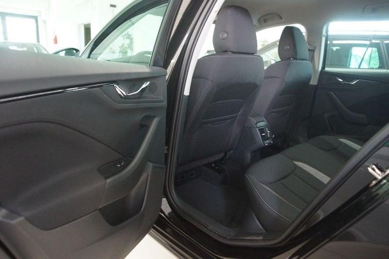 Skoda Kamiq Kamiq 1.0 TSI 115 CV DSG Black Dots+TELECAMERA POSTERIORE NUOVA DA IMMATRICOLARE