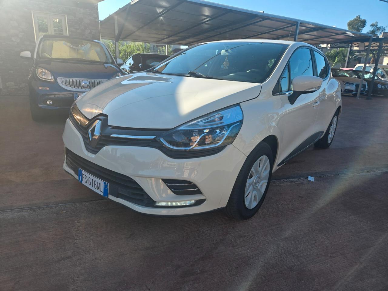 Renault Clio dCi 8V 90CV EDC Start&Stop 5 porte Energy Intens