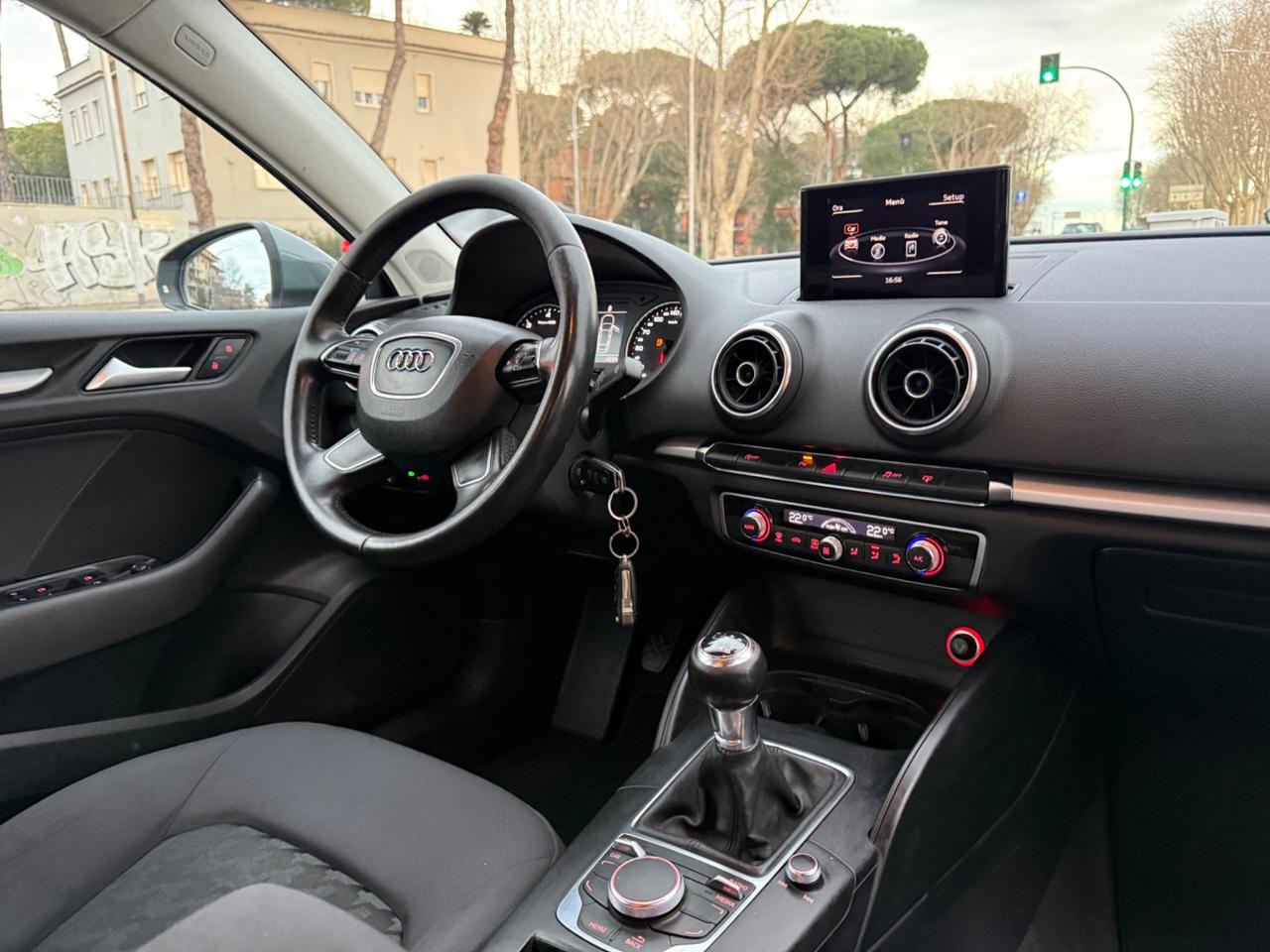 Audi A3 Sedan 1.6 TDI clean diesel Ambition