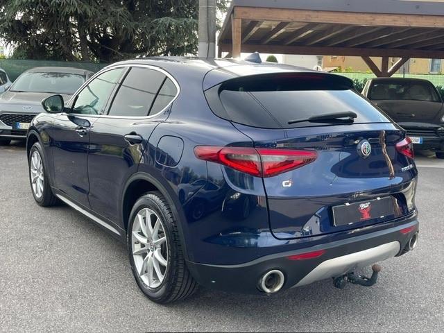 Alfa Romeo Stelvio 2.2 Turbodiesel 210 CV AT8 Q4 super
