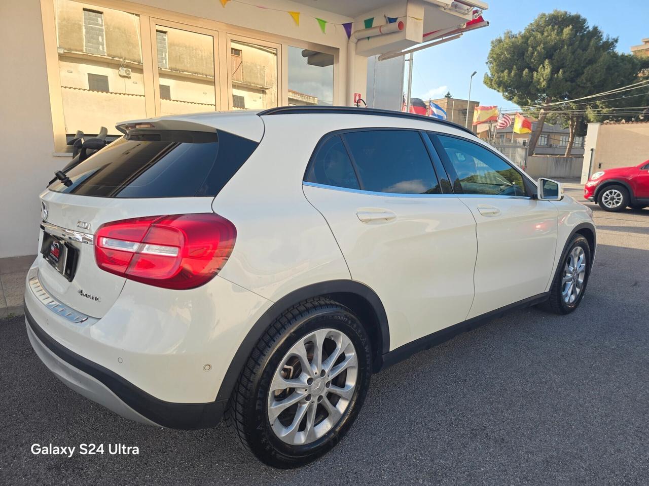 Mercedes-benz GLA 220 CDI Automatic Premium