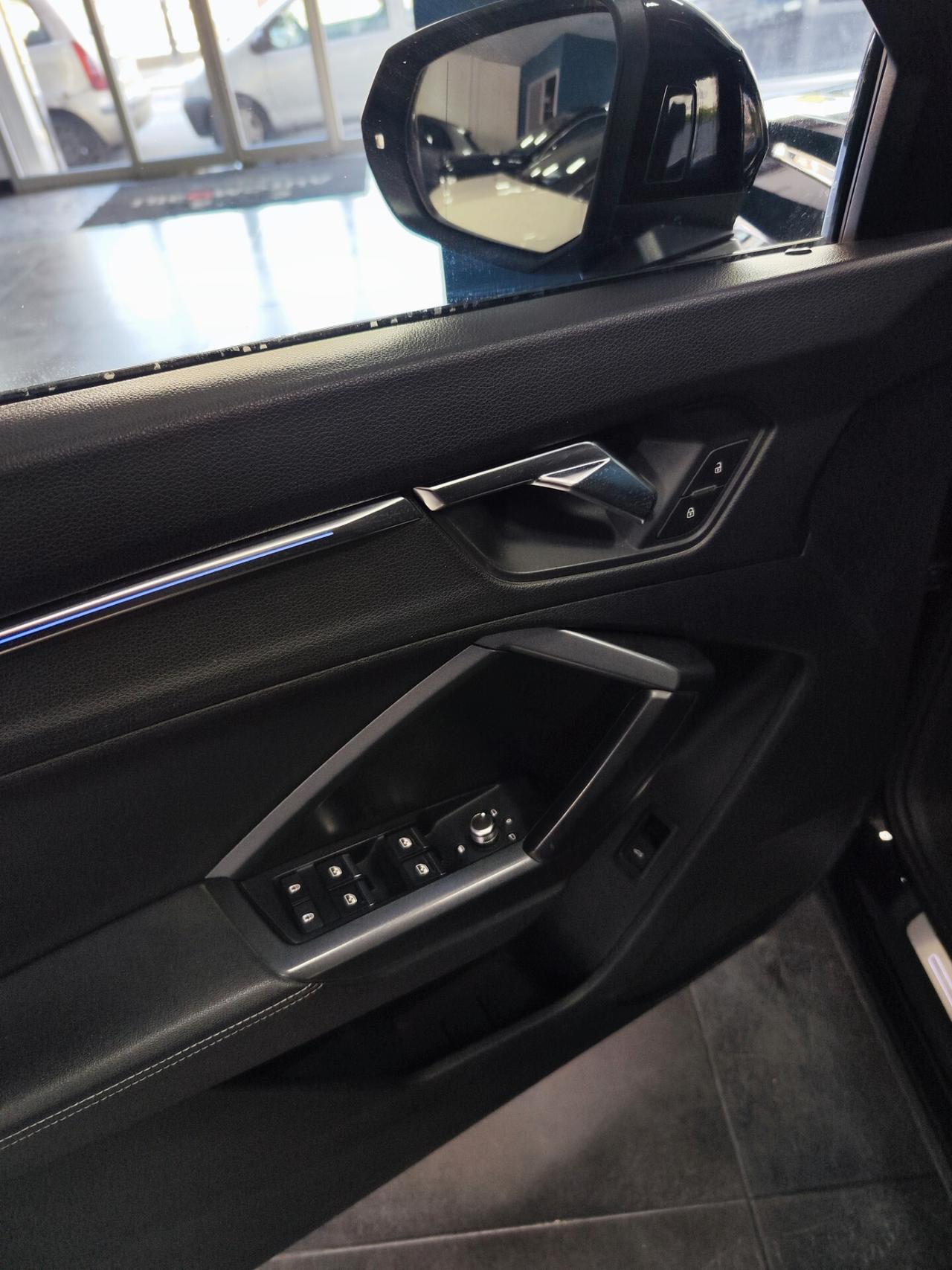 Audi Q3 40 TDI 190cv quattro S tronic S line TETTO
