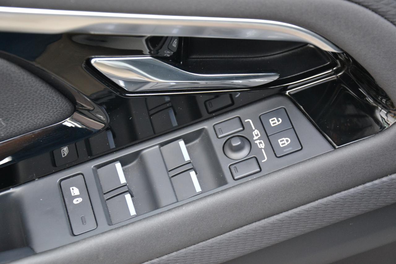 Land Rover Range Evoque 2.0D I4 163CV AWD MHEV R-DYNAMIC **PREZZO VERO**
