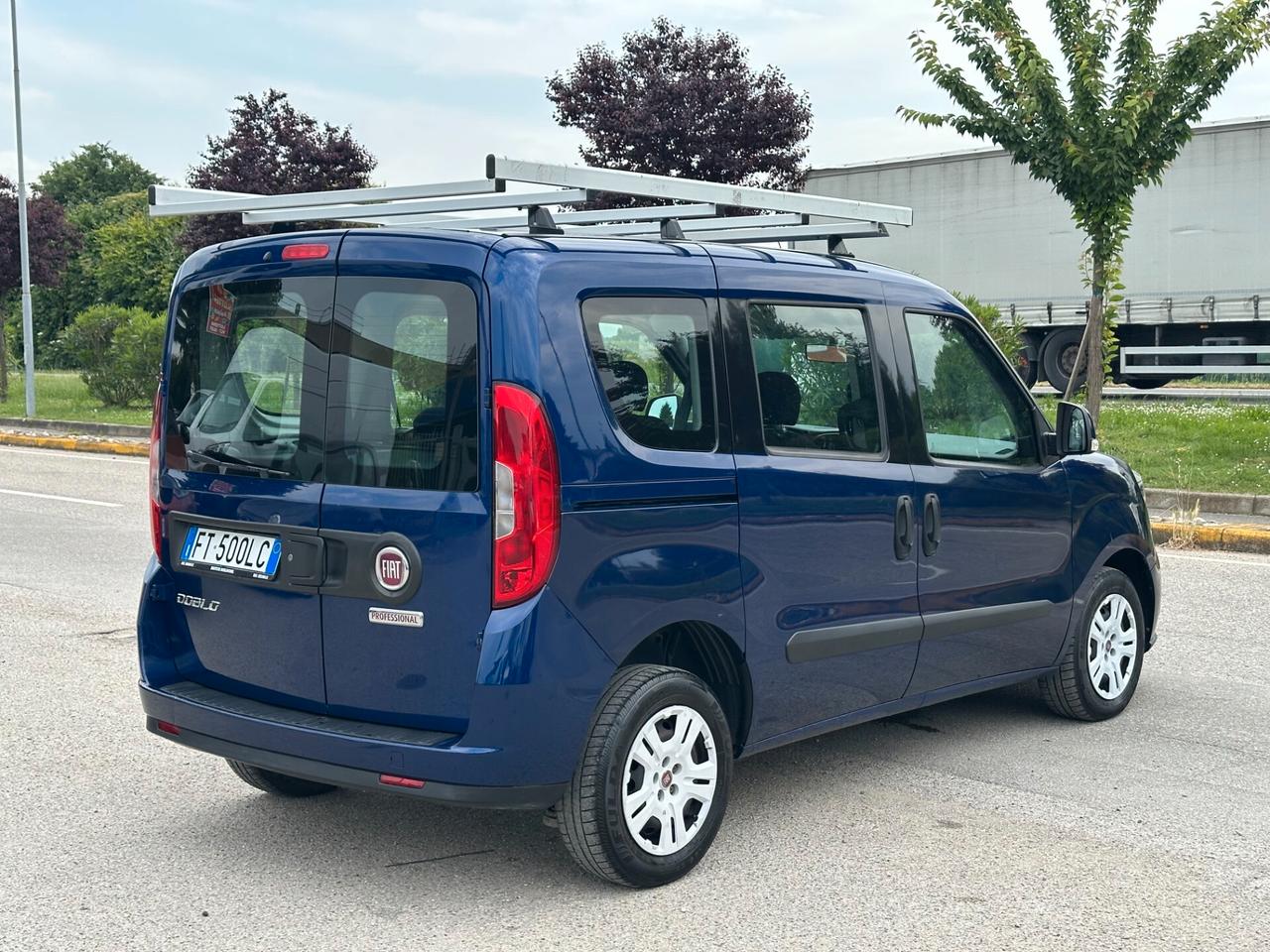Fiat Doblo AUTOCARRO 5 POSTI 1.6 Mjet SX