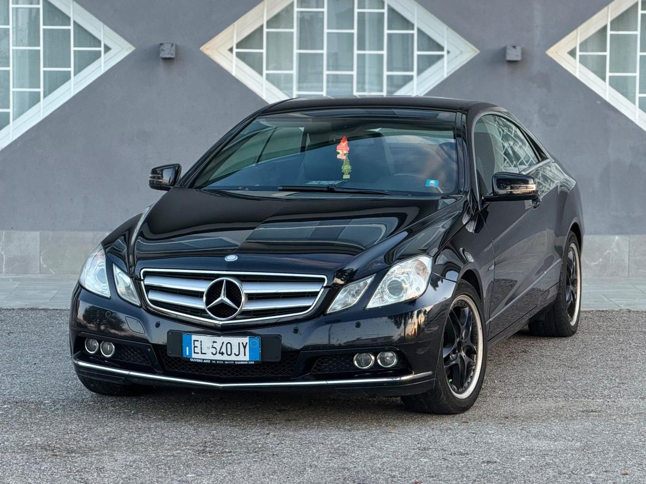 Mercedes-benz E 250 CDI BlueEFFICIENCY Avantgarde AMG