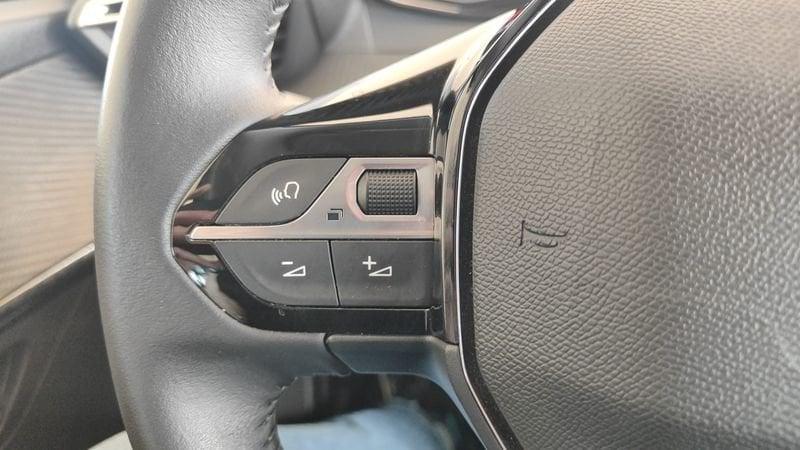 Peugeot 208 Active Pack BlueHDi 100 S/S