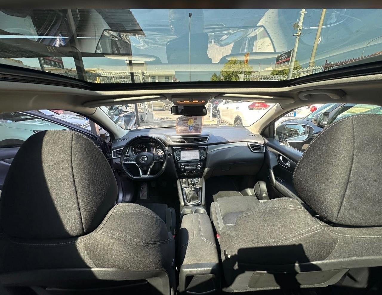 Nissan Qashqai 1.5 dCi Tekna