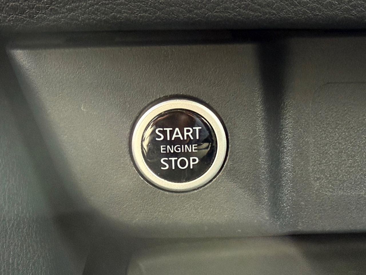 Nissan Qashqai MHEV 140 CV Business