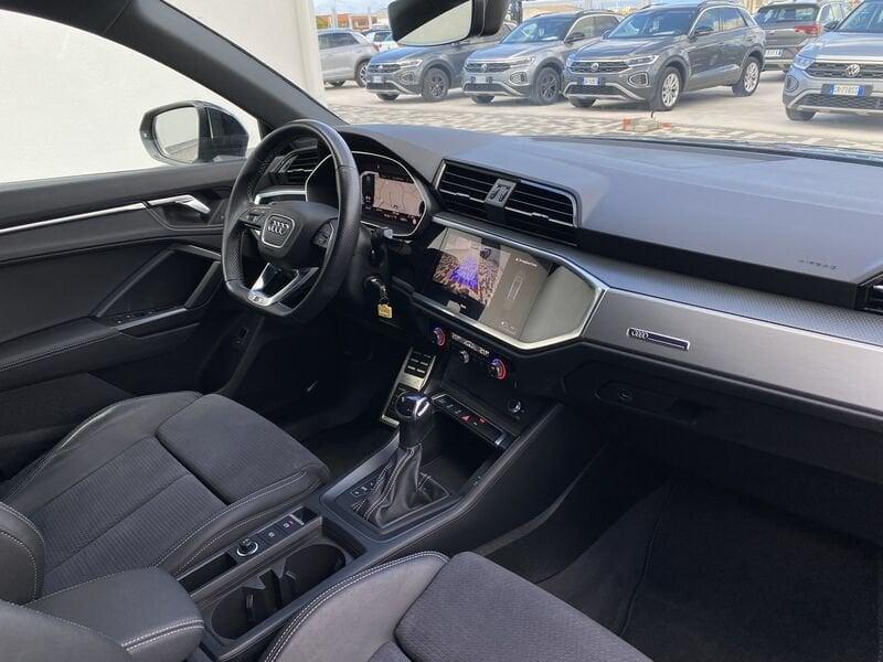 Audi Q3 SPB S Line interno ed esterno 2.0 TDI 150CV S-Tronic 35