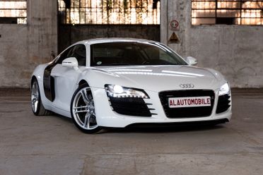 Audi R8 4.2 V8 FSI quattro
