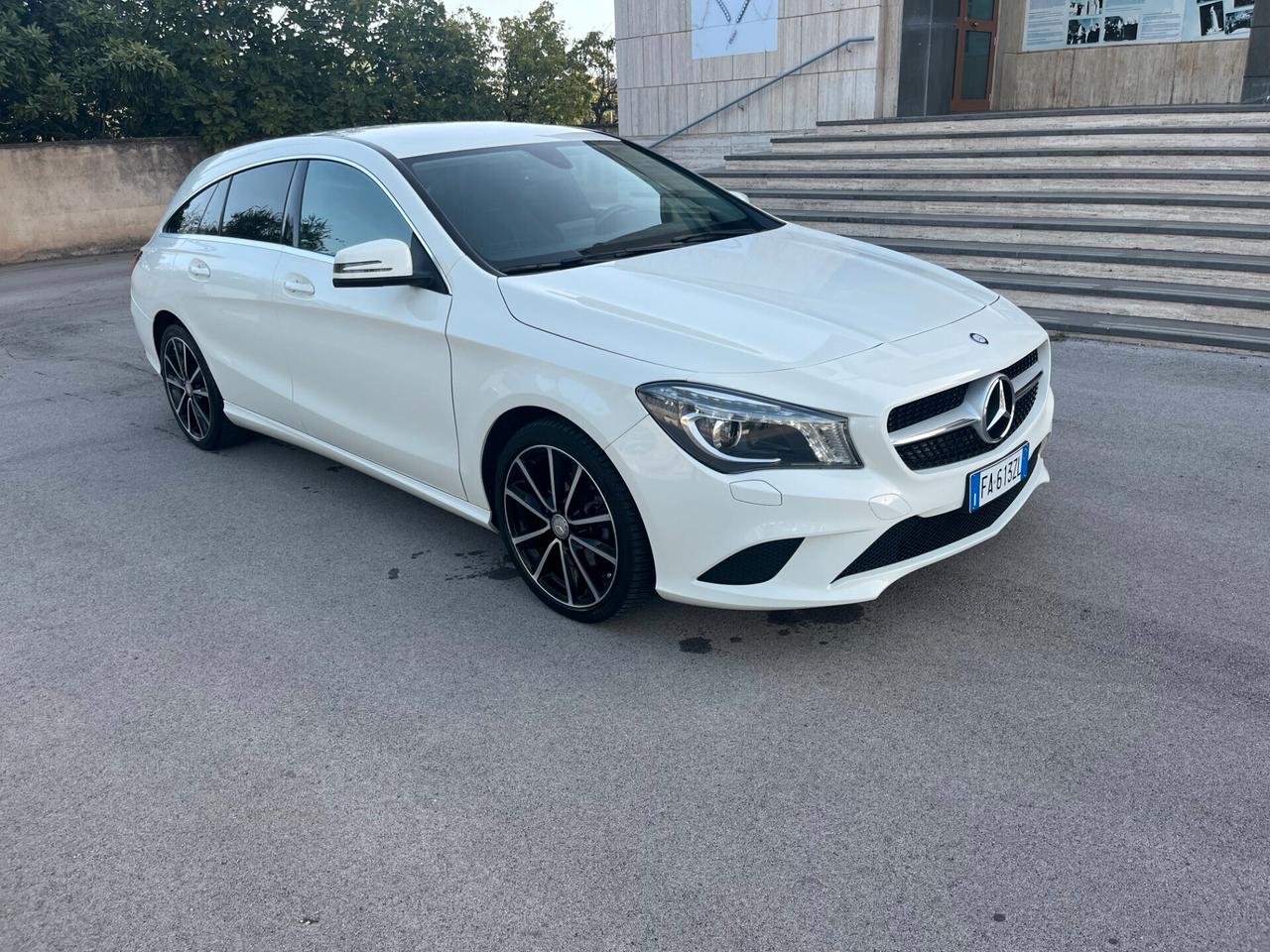 Mercedes-benz CLA 200 CDI Automatic Sport Km 100.00