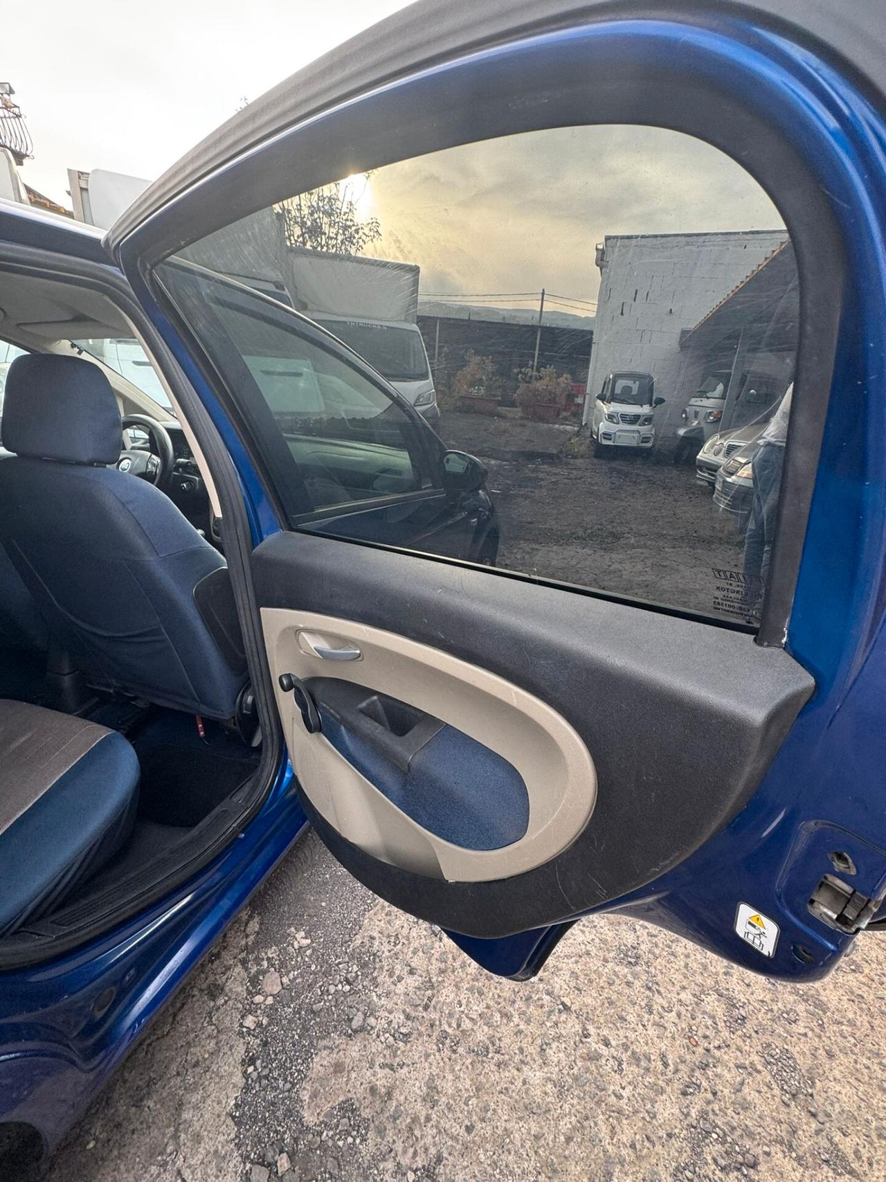 Fiat Grande Punto 1.3 MJT 90 CV 5 porte Emotion