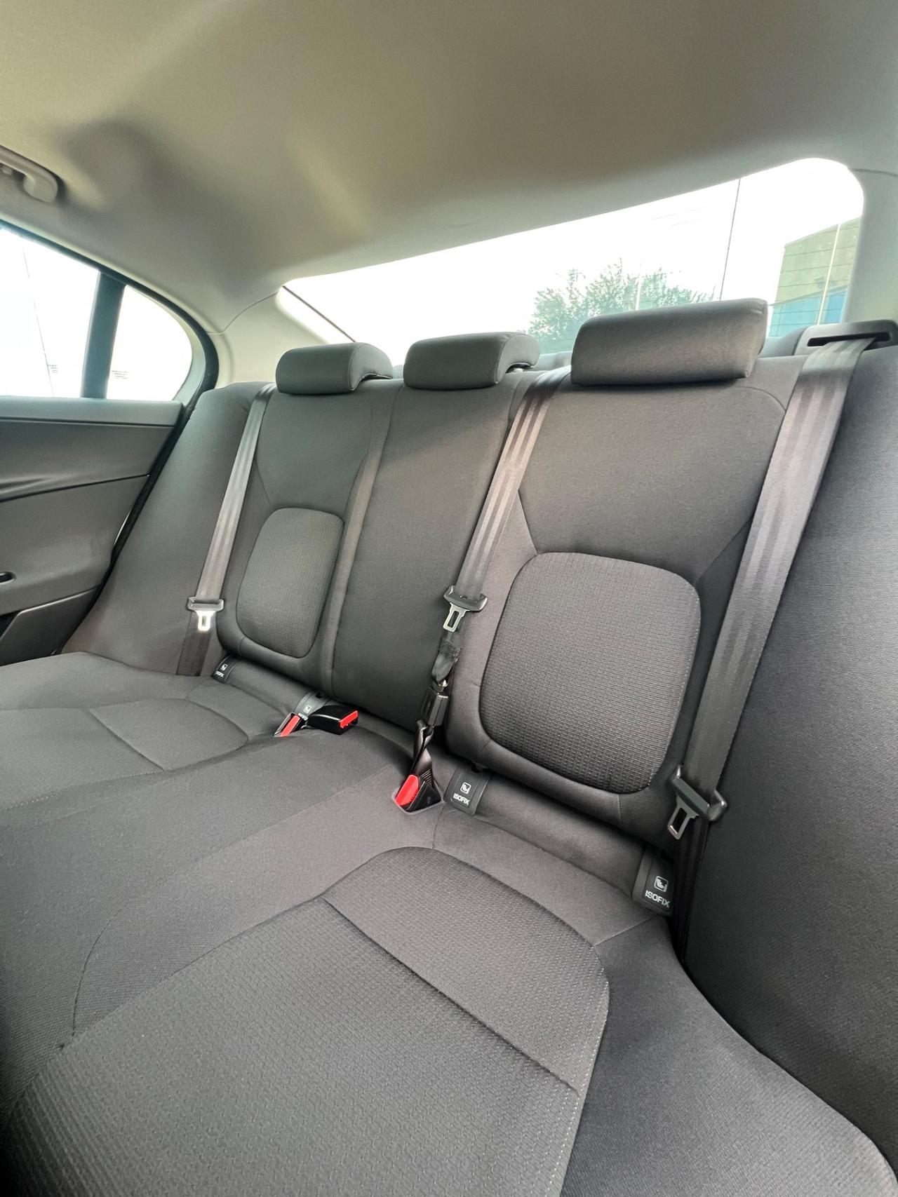 Jaguar XE 2.0d Pure 180cv auto