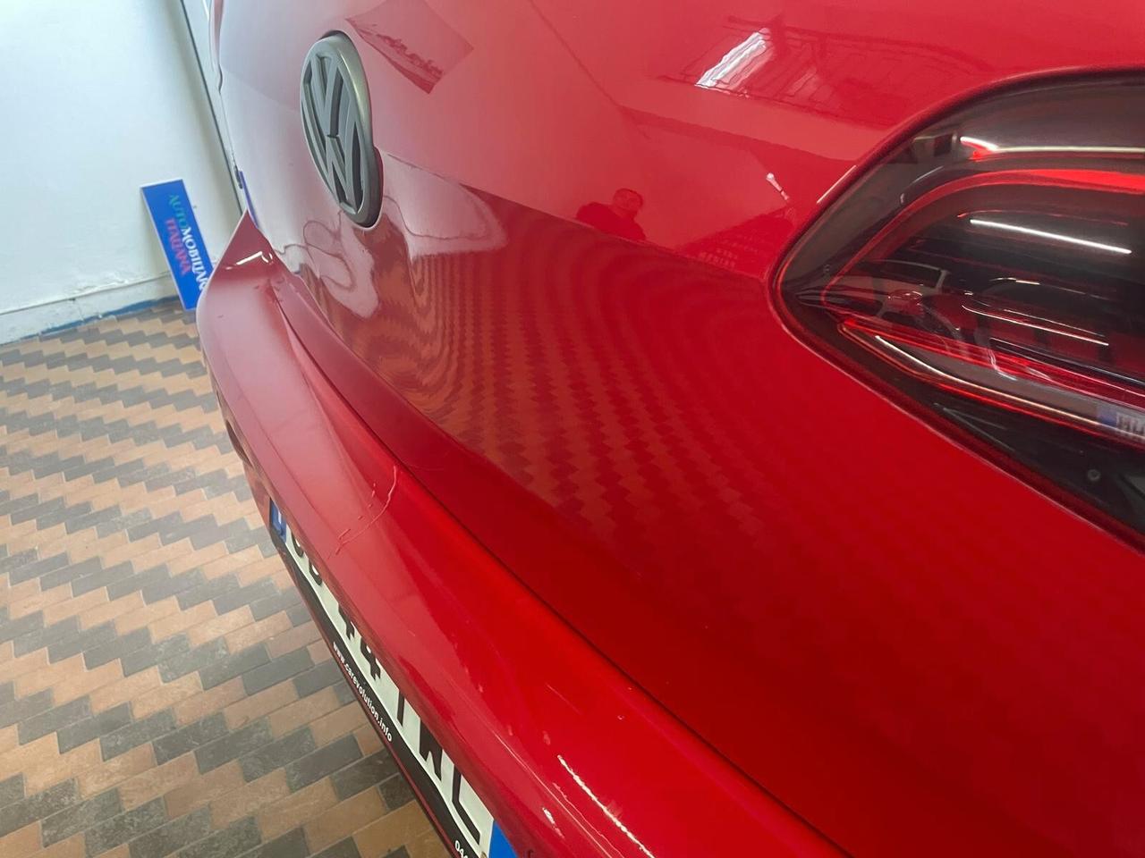 Volkswagen Golf GTI Performance 2.0 245 CV TSI DSG 5p. BMT