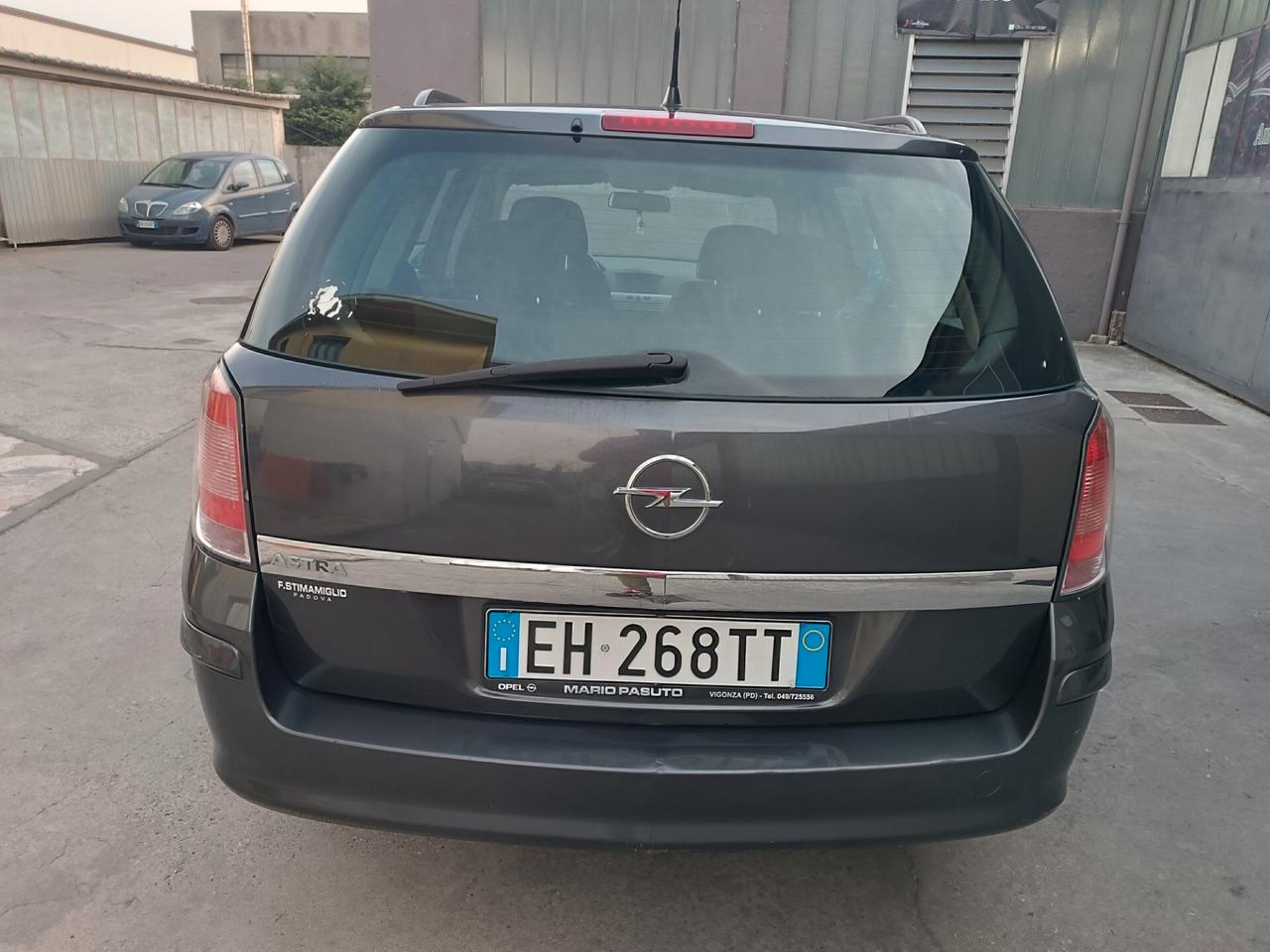 Opel Astra Gpl 2011 garanzia