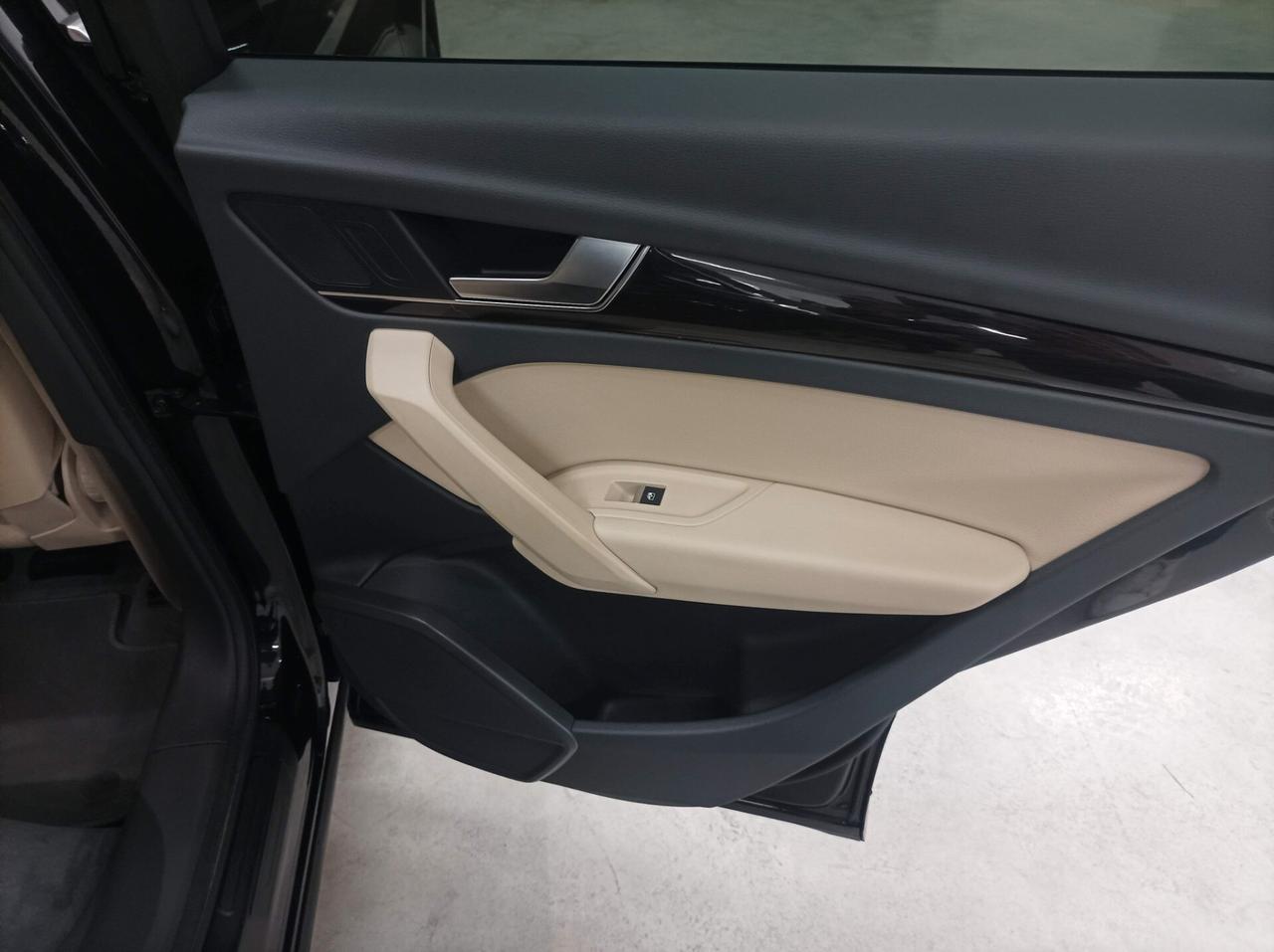 Audi Q5 40 TDI quattro S tronic 06/2019