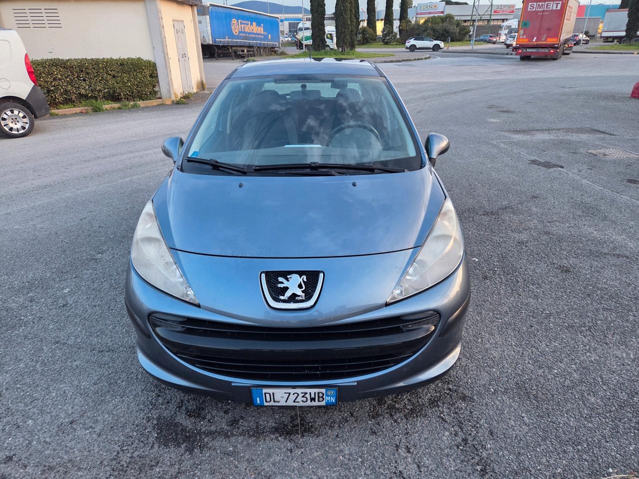 Peugeot 207 1.4 HDi 70CV 5p. ONE Line 2008