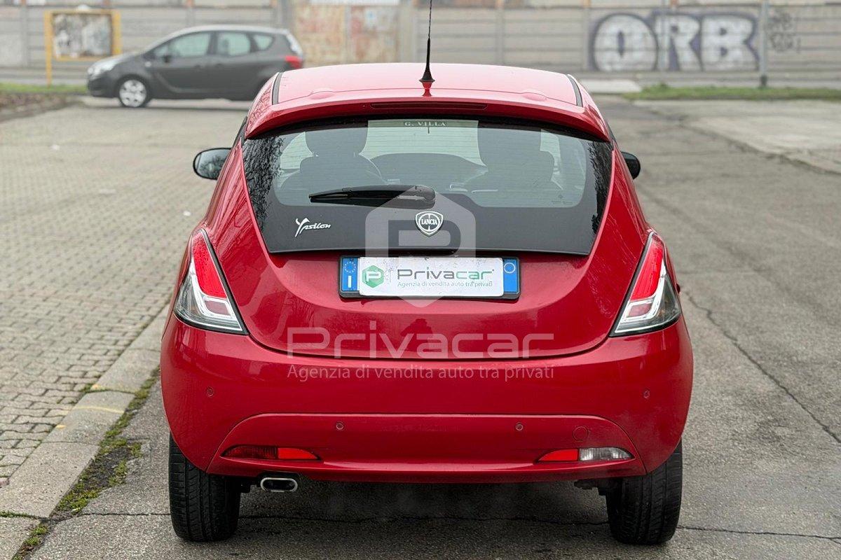 LANCIA Ypsilon 1.2 69 CV 5 porte GPL Ecochic Gold