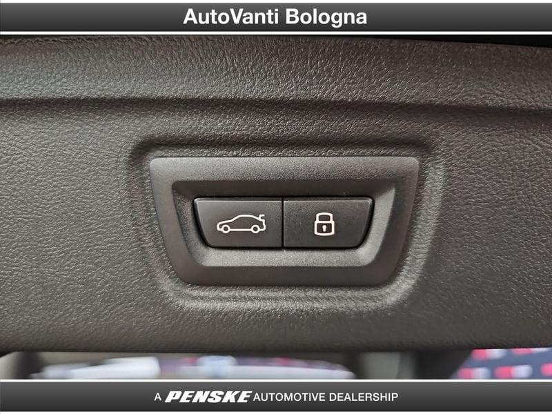 BMW Serie 3 318d Touring mhev 48V MSport auto