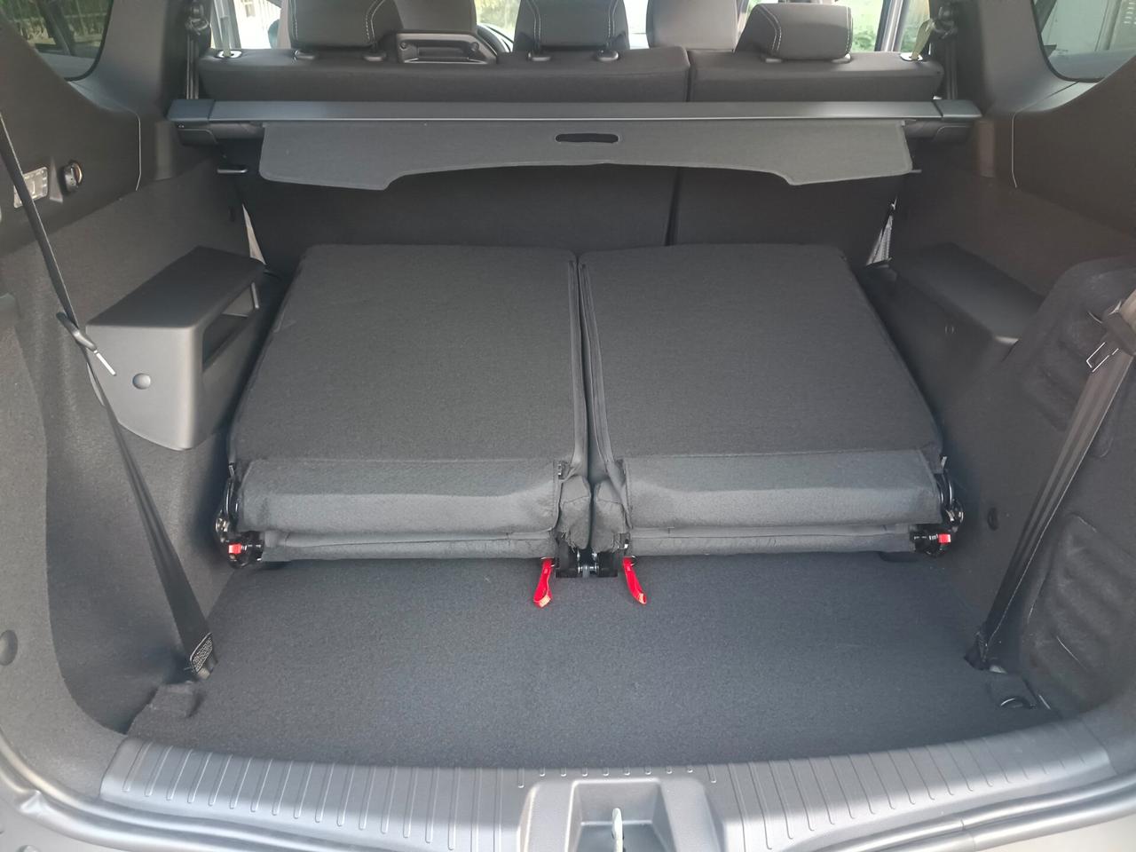 Dacia Jogger Hybrid 7 posti Expression