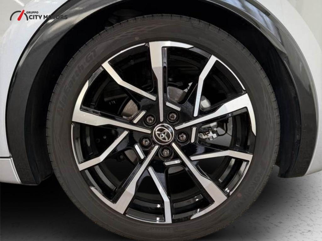Toyota Prius 2.0 Plug-in Hybrid Lounge E-CVT