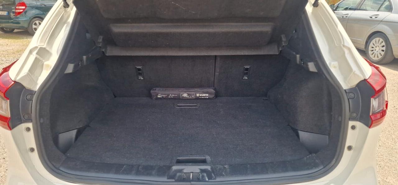Nissan Qashqai 1.3 DIG-T 140 CV Tekna Dynamic Standard