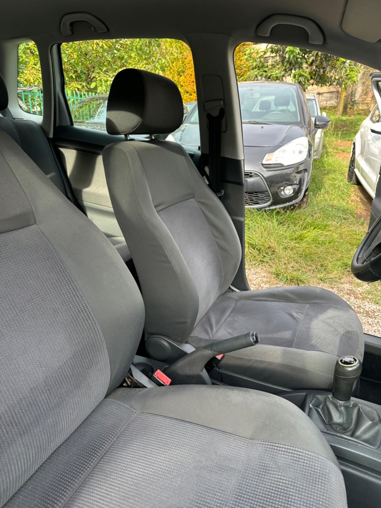 Volkswagen POLO 1.4/80CV TDI 5P SPORTLINE NEOPAT