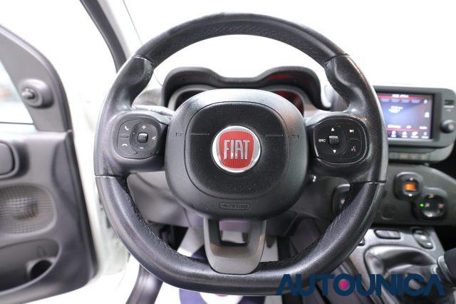 FIAT Panda 1.0 FIREFLY S&S HYBRID CITY CROSS NEOPATENTATI