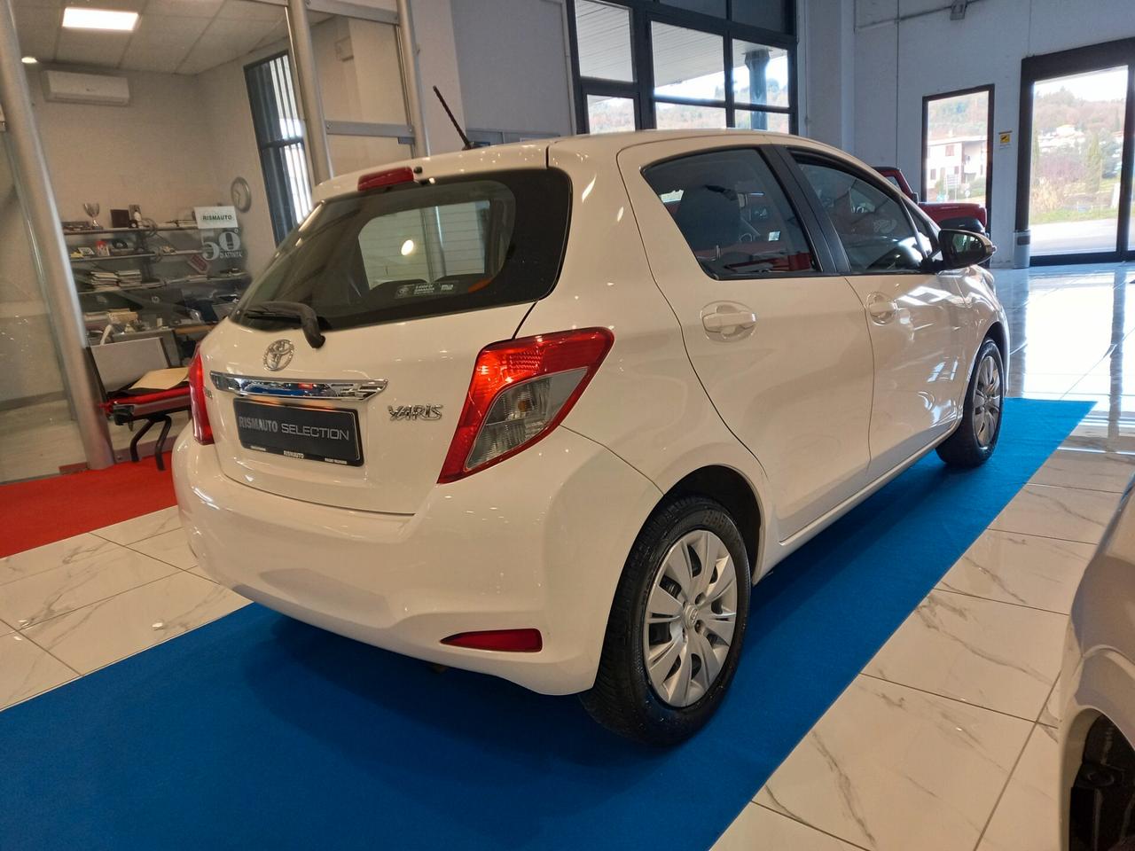 Toyota Yaris 1.0 5 porte Lounge 60.000 Km