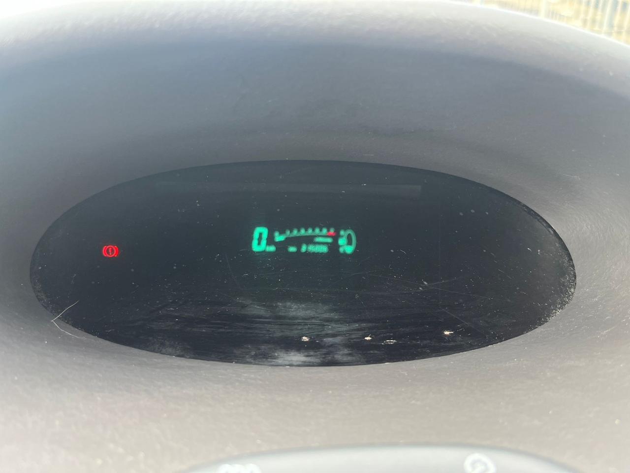 Toyota Yaris 1.0i 16V cat 3 porte Sol 2001