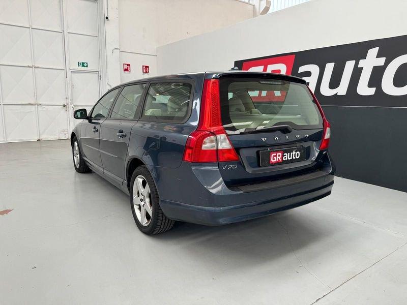 Volvo V70 V70 2.4 d5 Summum 185cv