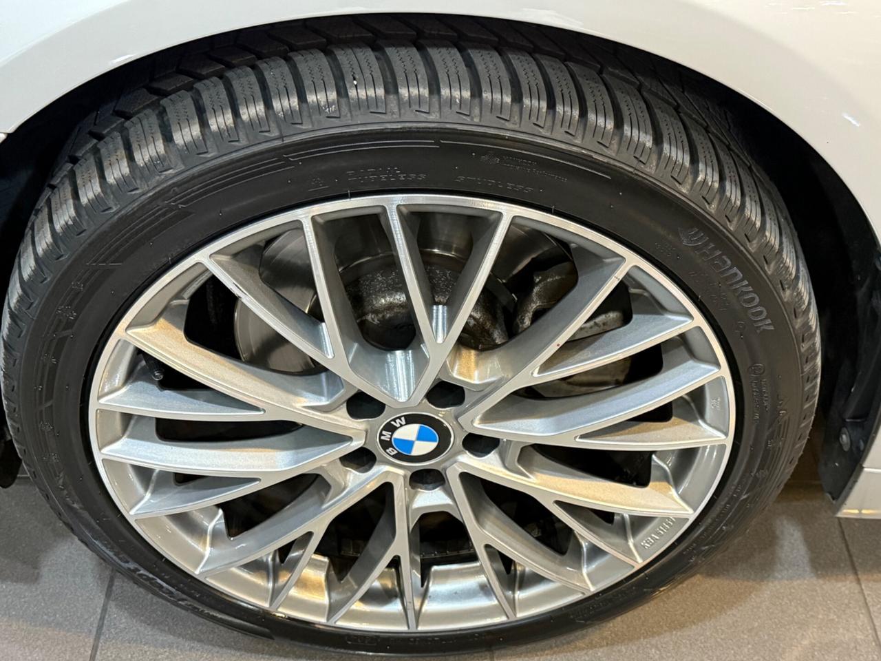 Bmw 520 G31Touring 520d xdrive Luxury GANCIO TRAINO !