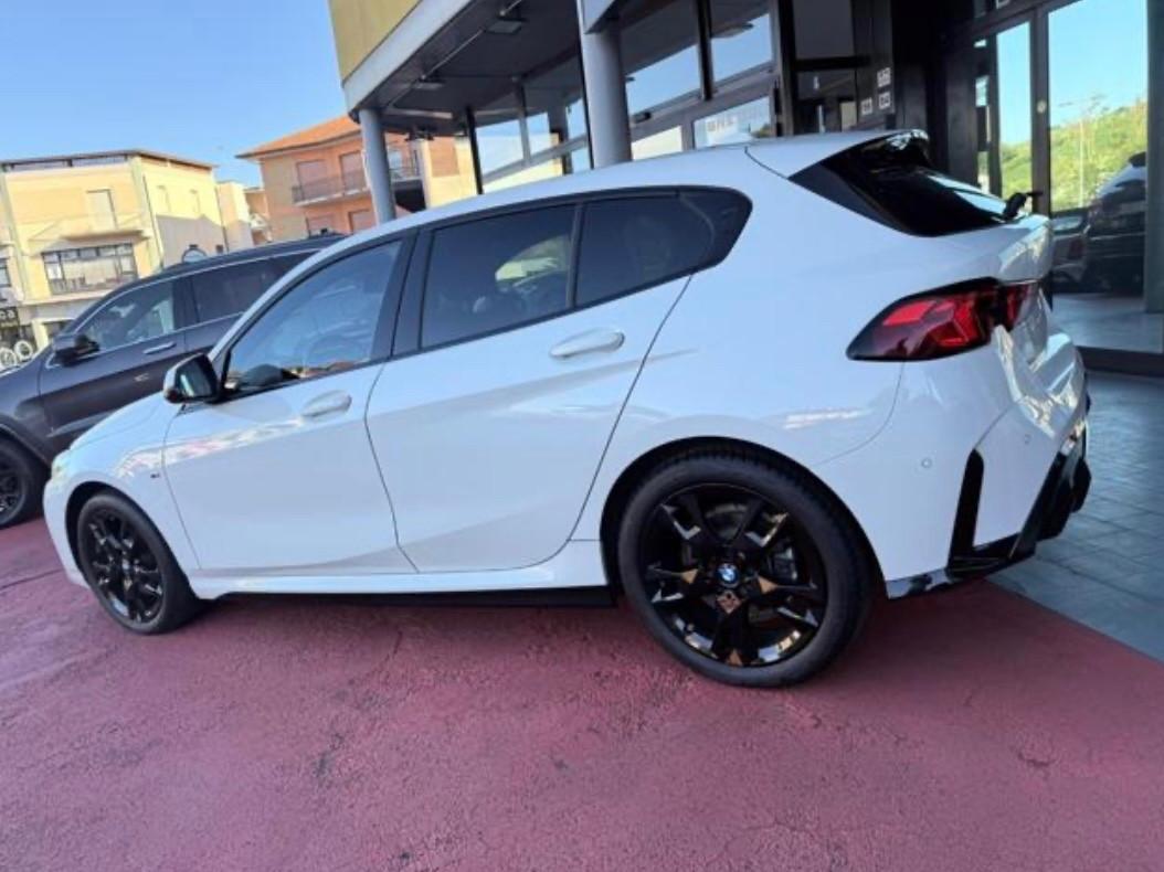BMW 118 D MSPORT 18 BLACK TELECAMERA