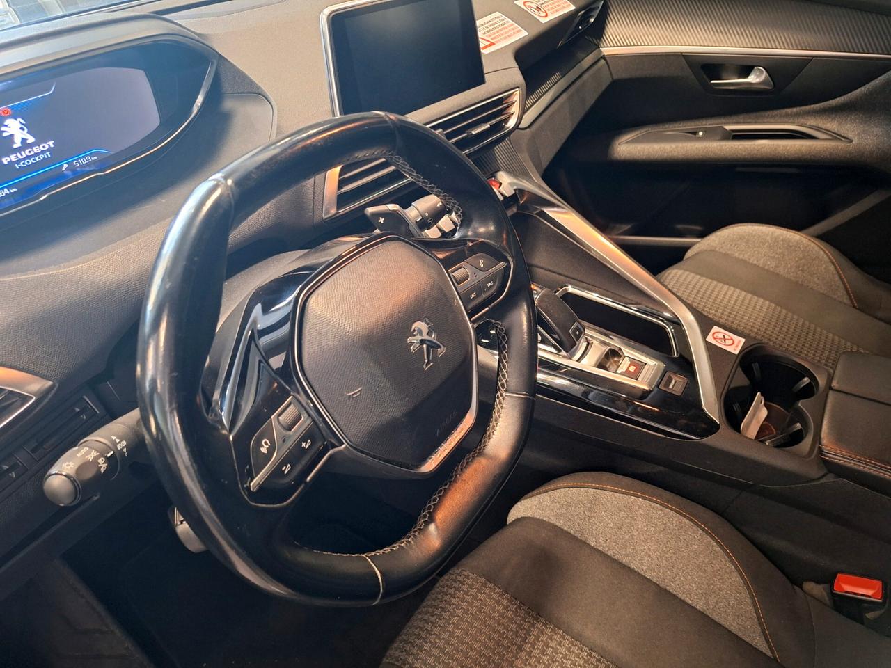 Peugeot 3008 BlueHDi 130 S&S EAT8 Allure