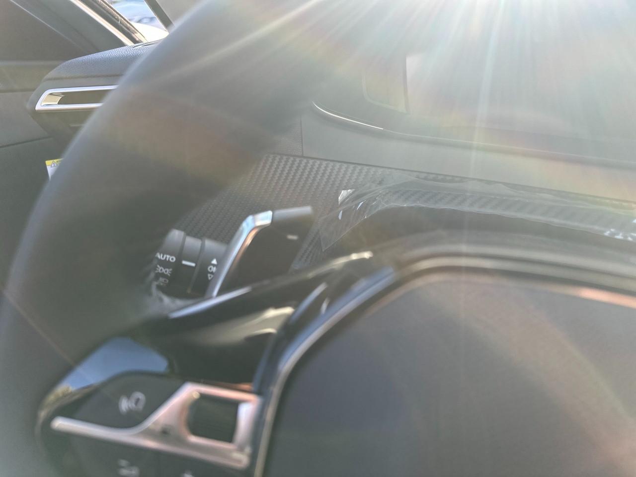 PEUGEOT 208 II 2023 - 208 1.2 hybrid Allure 110cv e-dcs 6