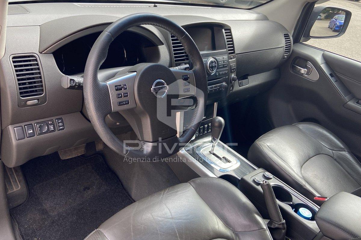 NISSAN Pathfinder 2.5 dCi LE