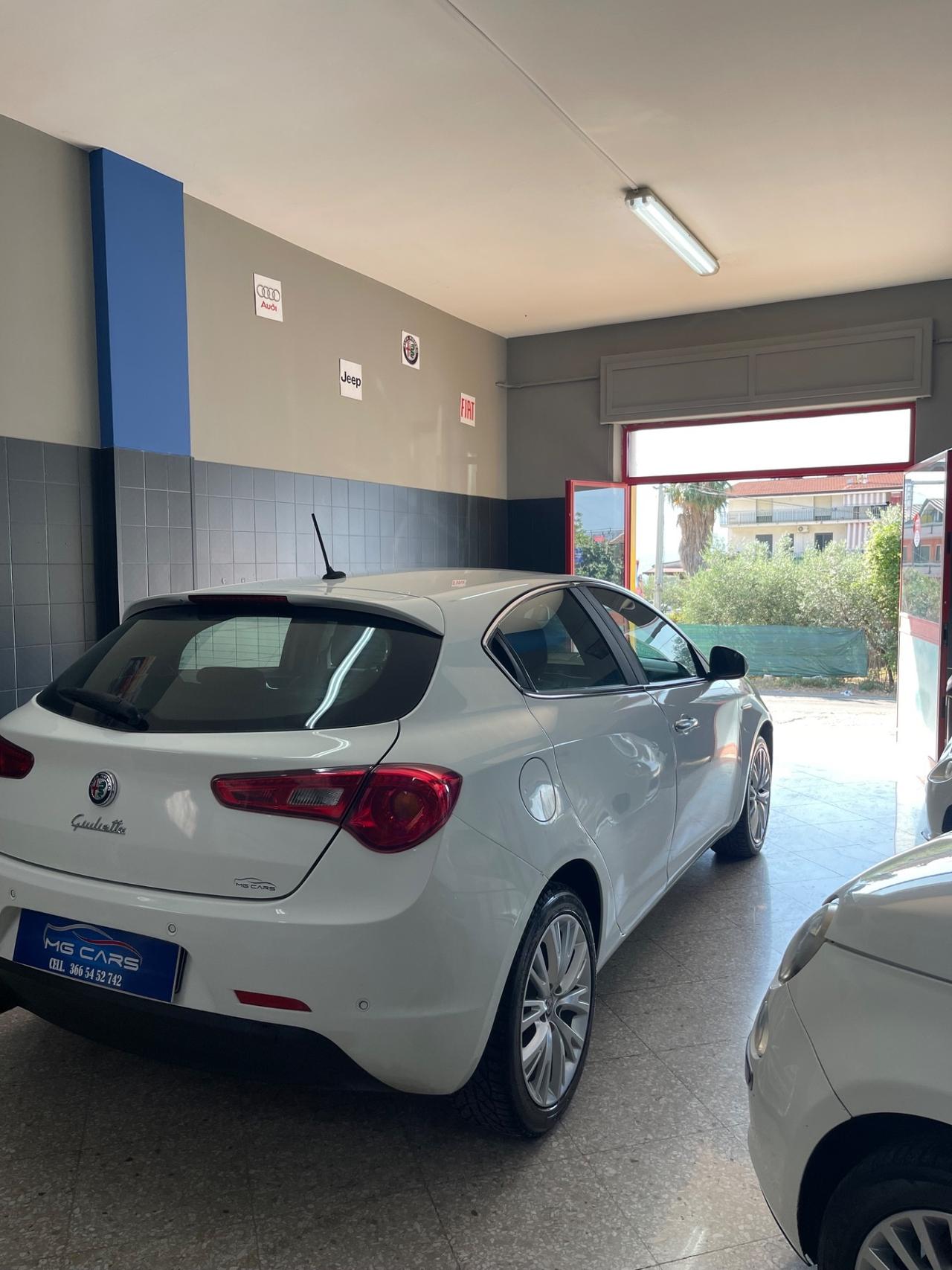 Alfa Romeo Giulietta 1.6 JTDm-2 105 CV Distinctive