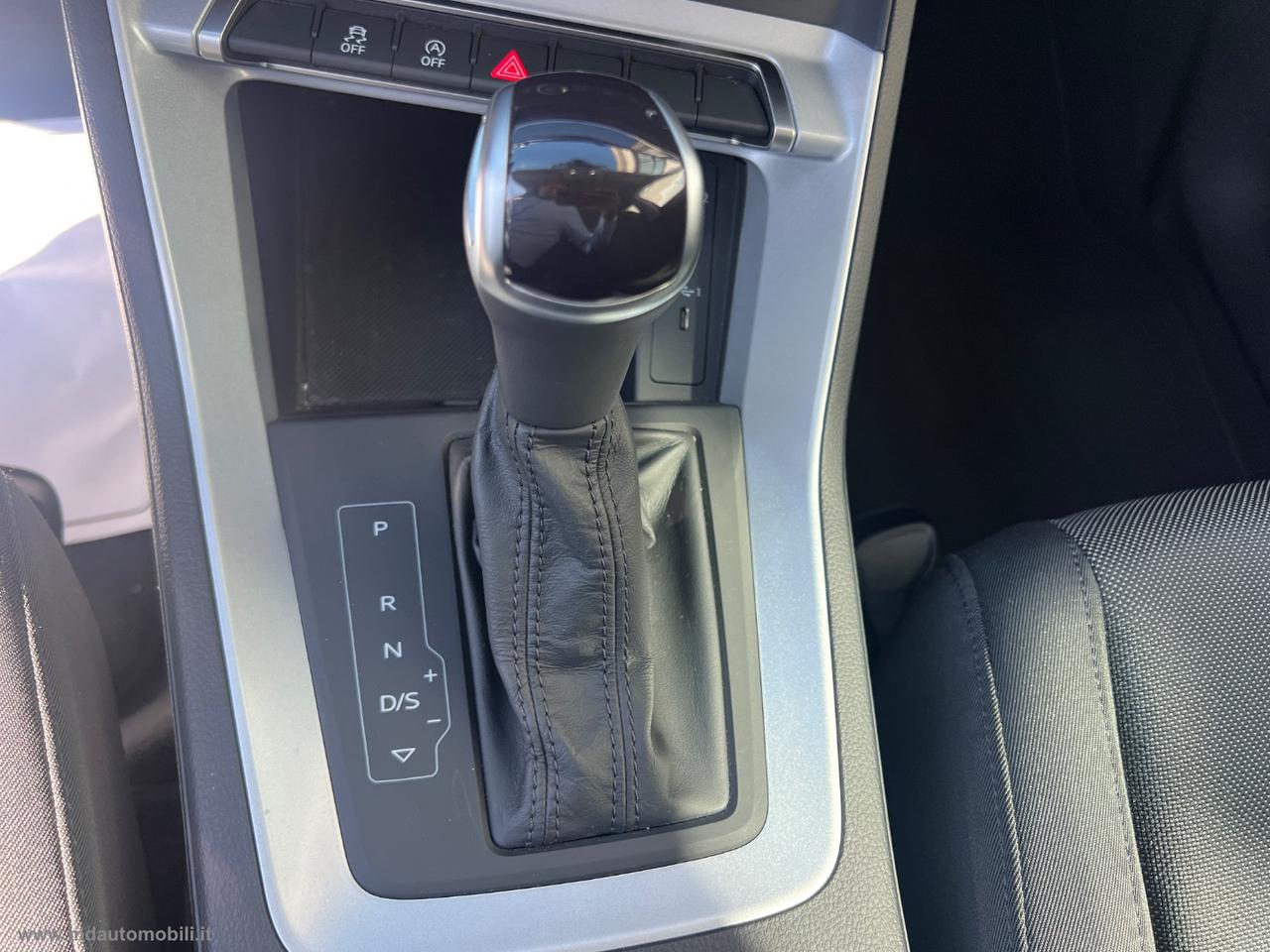 AUDI Q3 35 TDI S tronic Business Advanced SOLO KM.38000