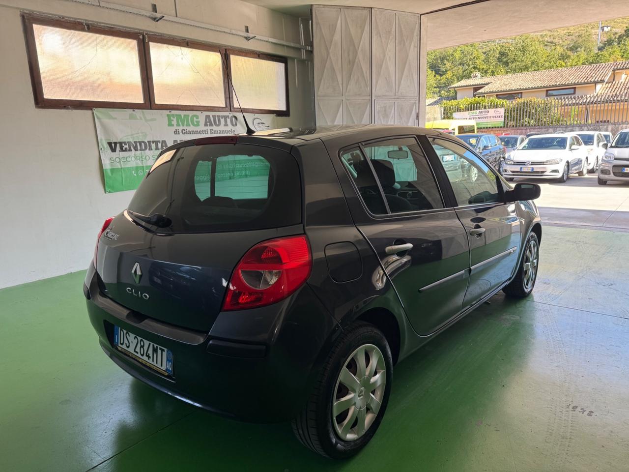Renault Clio 1500Dci 85Cv