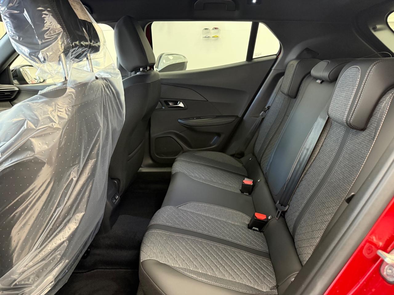 Peugeot 2008 PureTech 100 S&S Allure