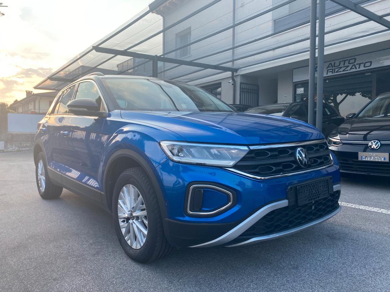 Volkswagen T-Roc 1.5 TSI ACT DSG Life - KM 44.000
