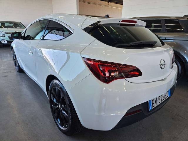 Opel Astra Astra GTC 1.4 t ecotec Cosmo s