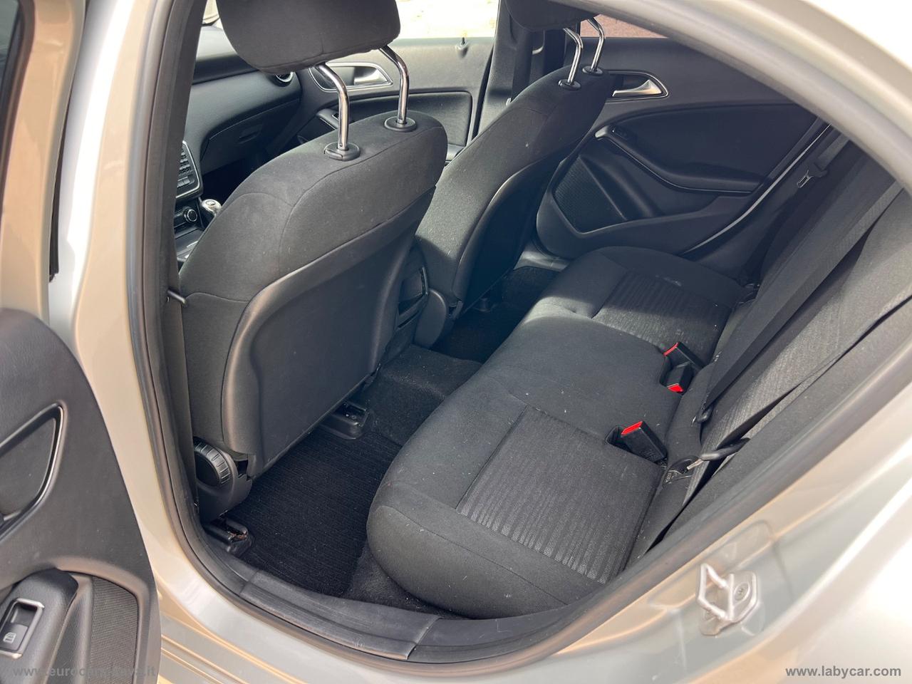 MERCEDES-BENZ A 160 d Executive