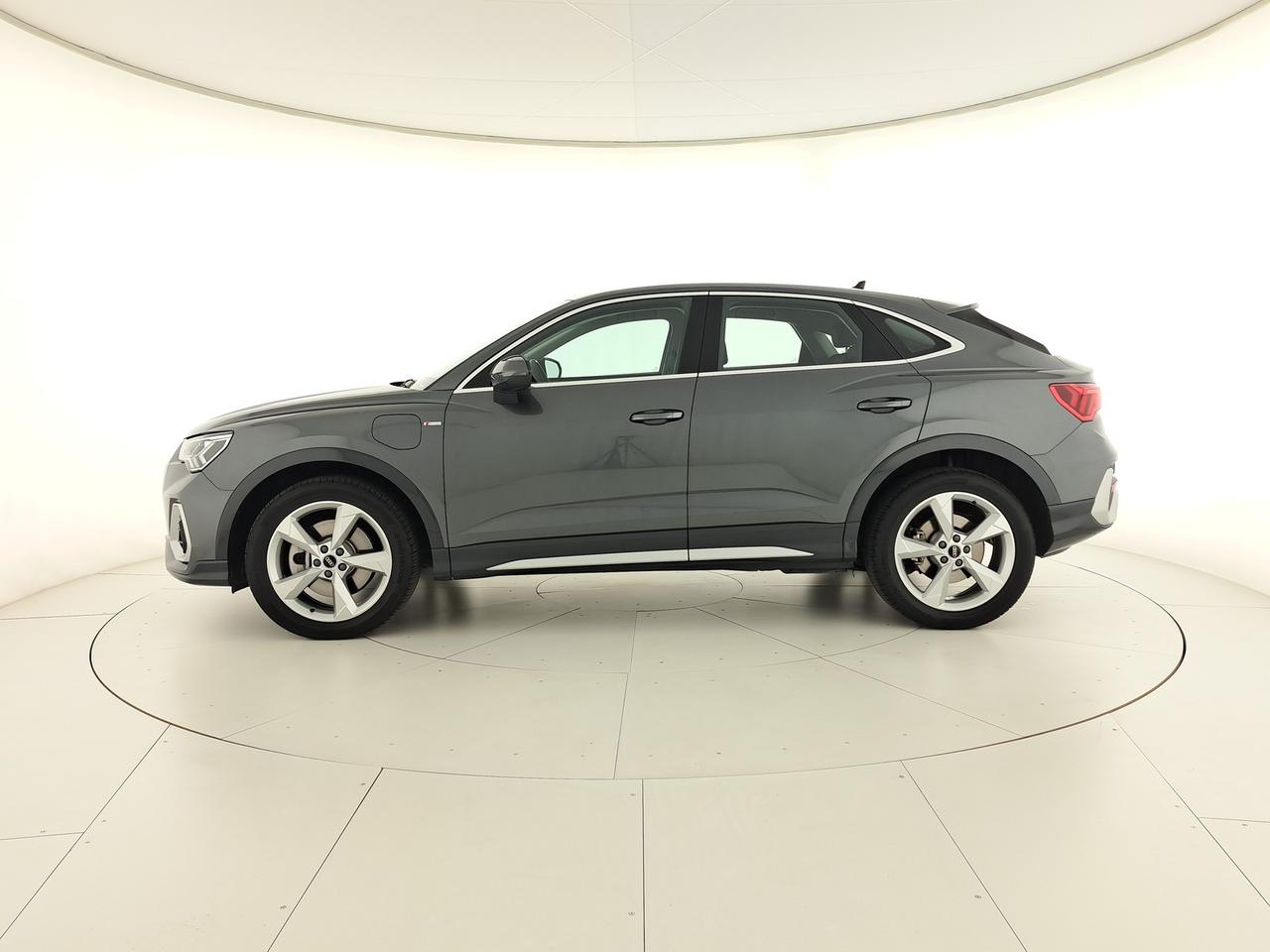 Audi Q3 sportback 45 1.4 tfsi e s line edition s-tronic