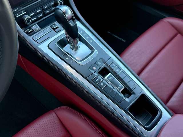 Porsche Boxster 718 2.0 300cv pdk