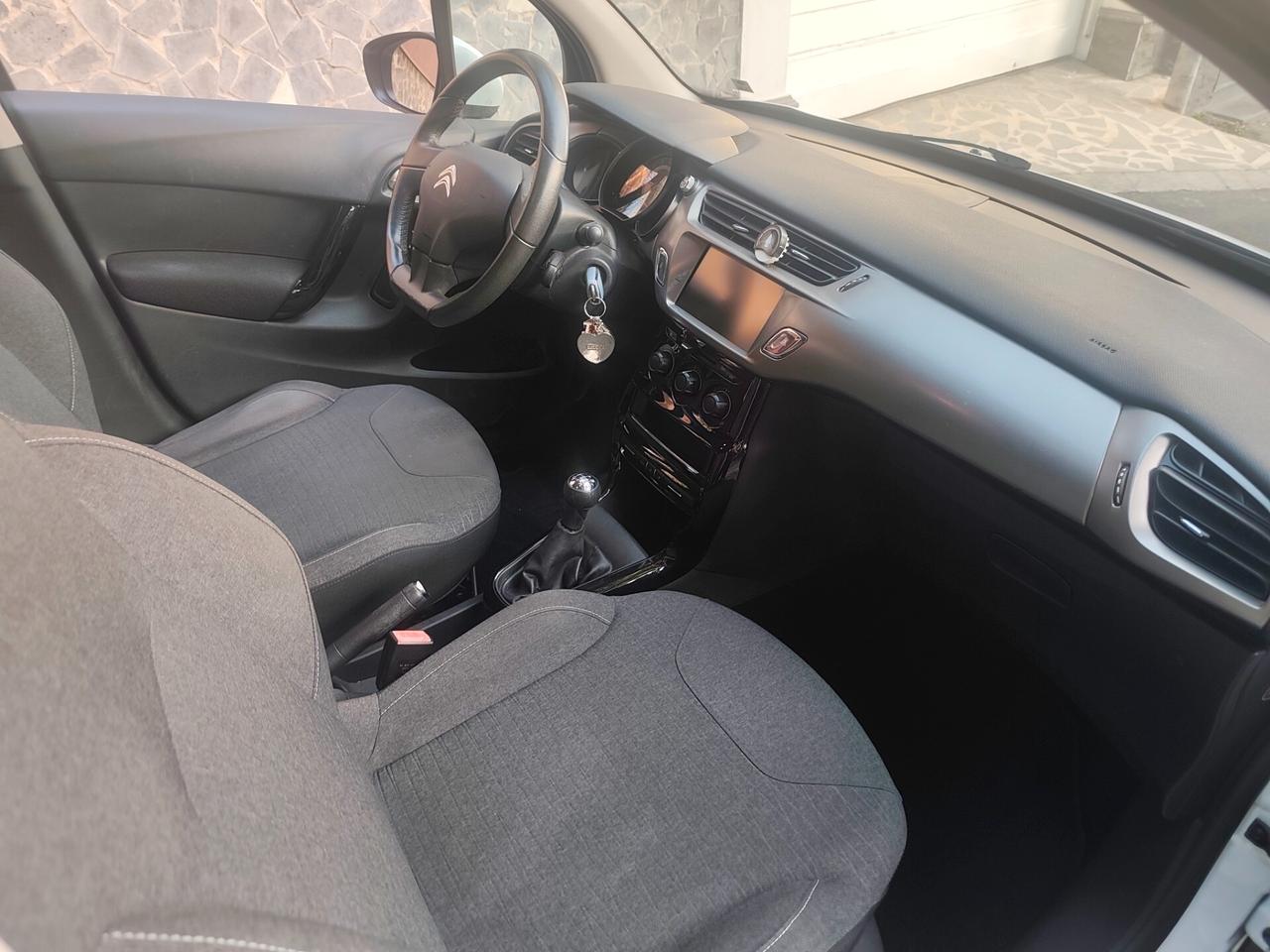 Citroen C3 PureTech 1.2 solo 71.000 km