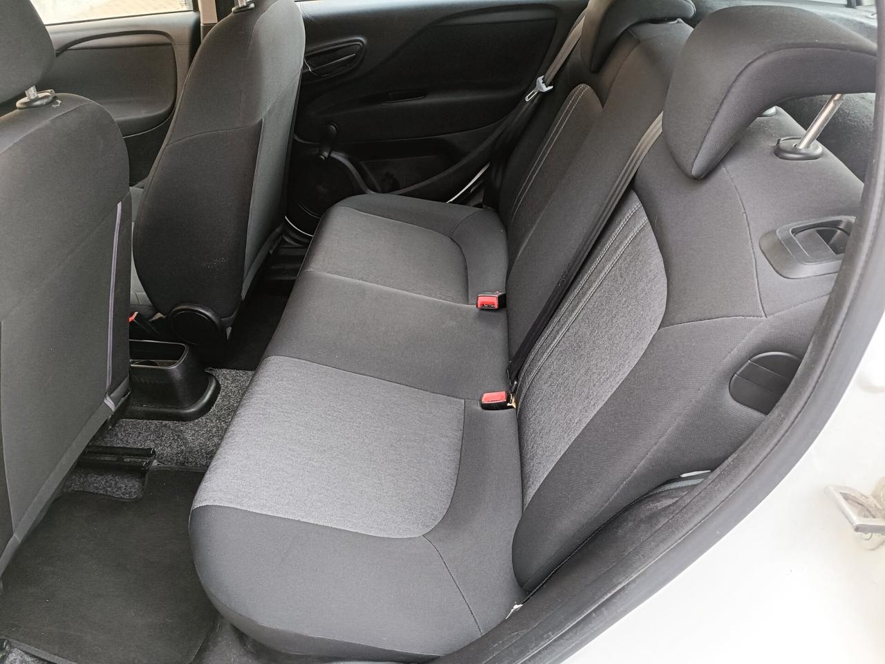 Fiat Punto 1.2 8V 5 porte Street