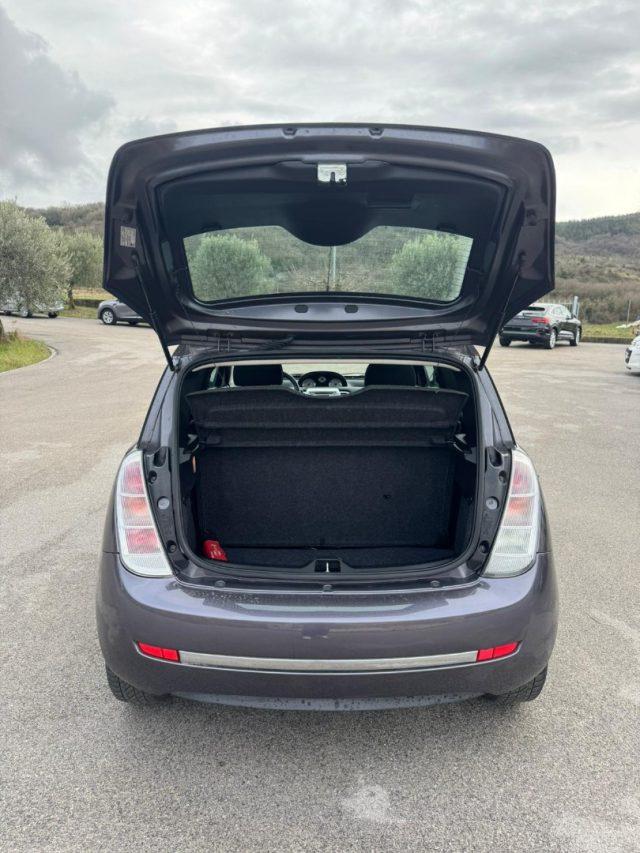 LANCIA Ypsilon 1.2 69 CV Unyca